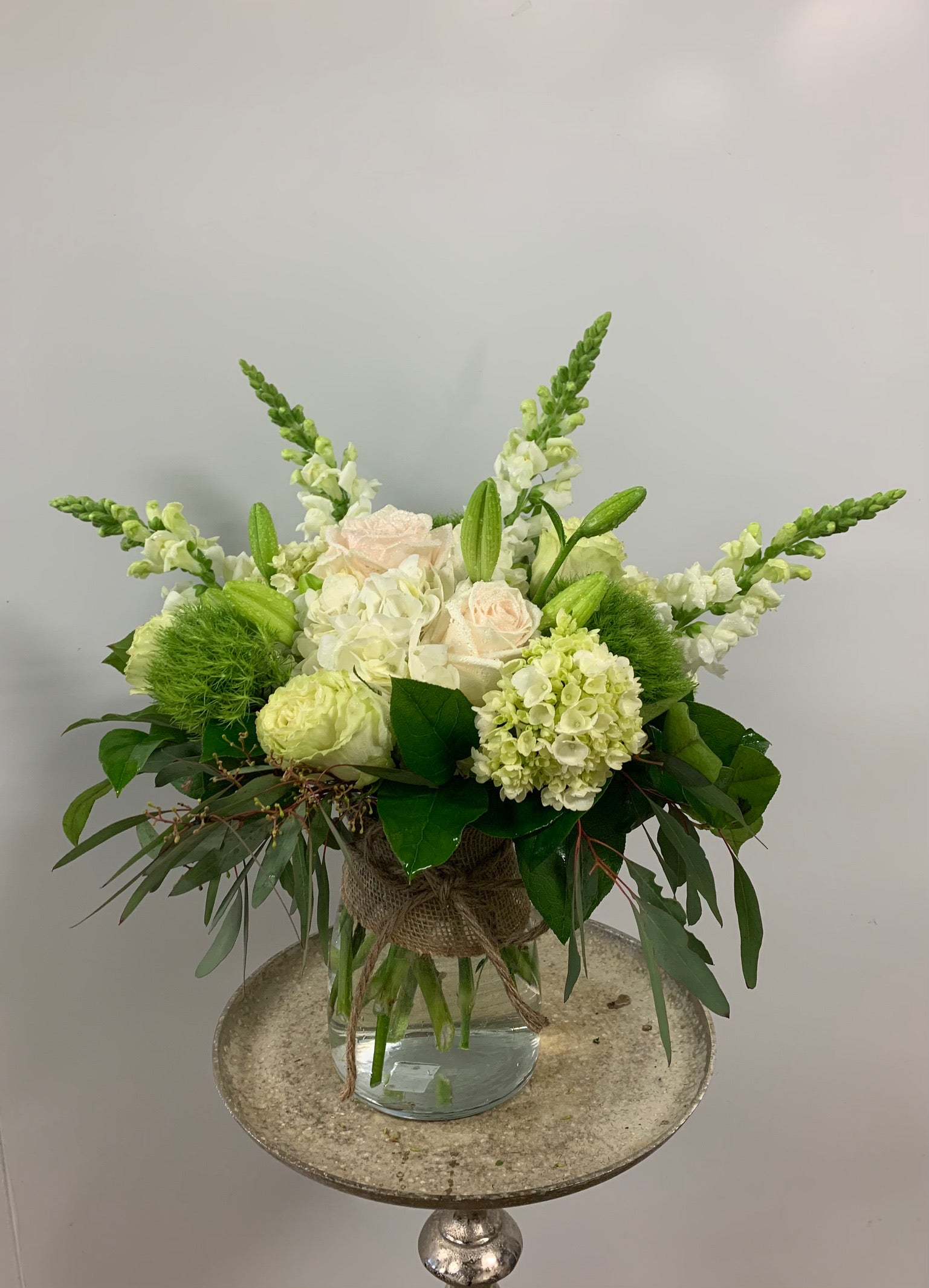 Pastelle Arrangement in Vase